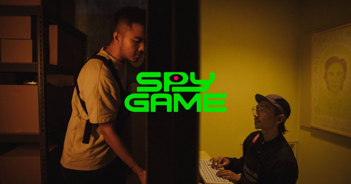 SPY GAME Role Play as a Spy & Don't Get Caught by the NPC